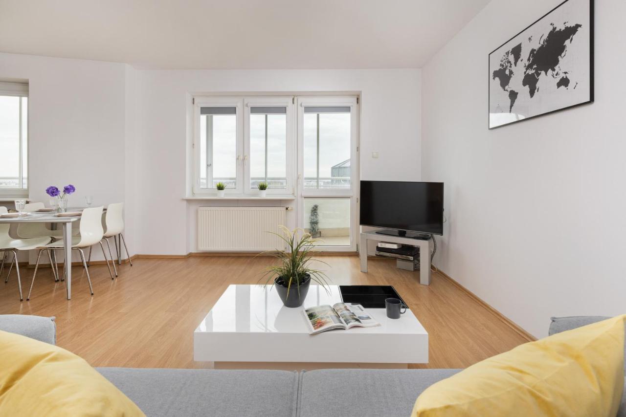 Ursynow Modern By Renters * Warschau